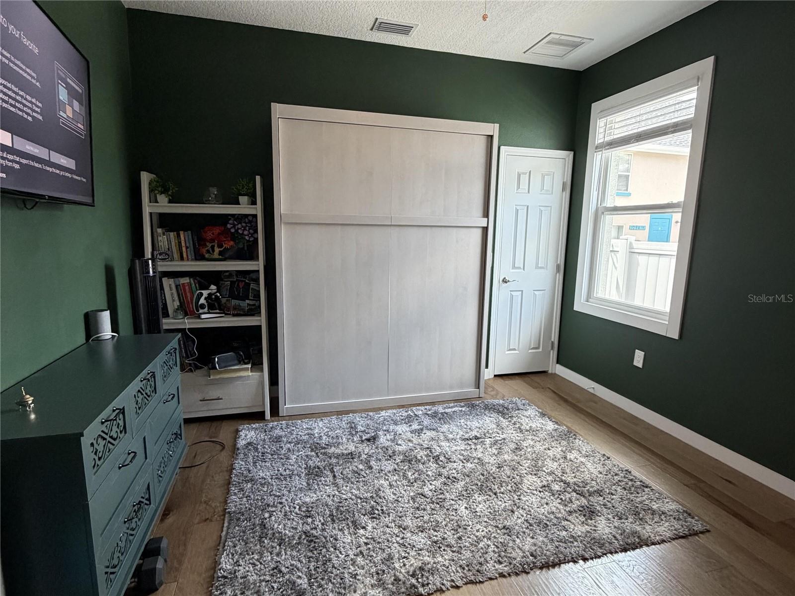 Image 22 of 33 For 1028 5th Street N