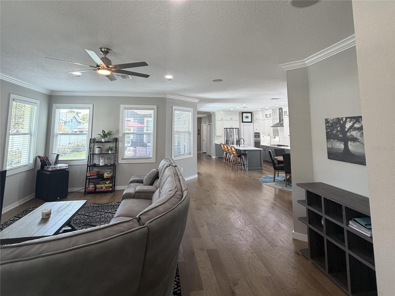 Image 7 of 33 For 1028 5th Street N
