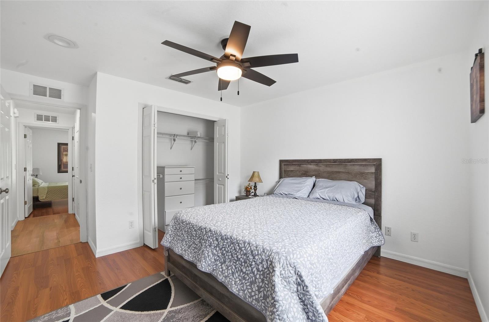 Image 17 of 48 For 2047 35th Street