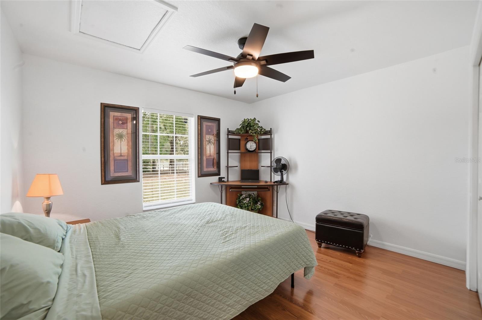 Image 20 of 48 For 2047 35th Street