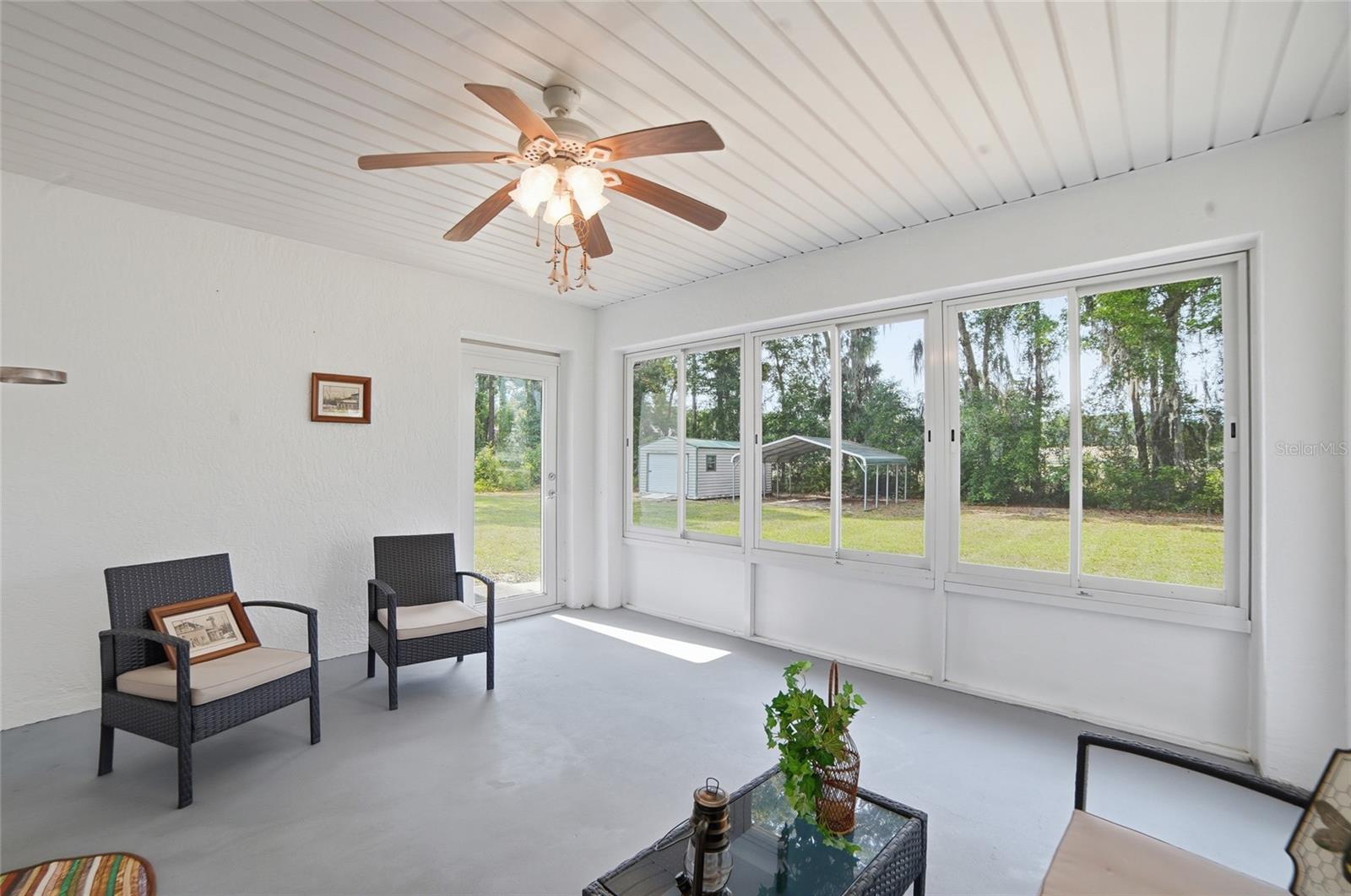 Image 30 of 48 For 2047 35th Street