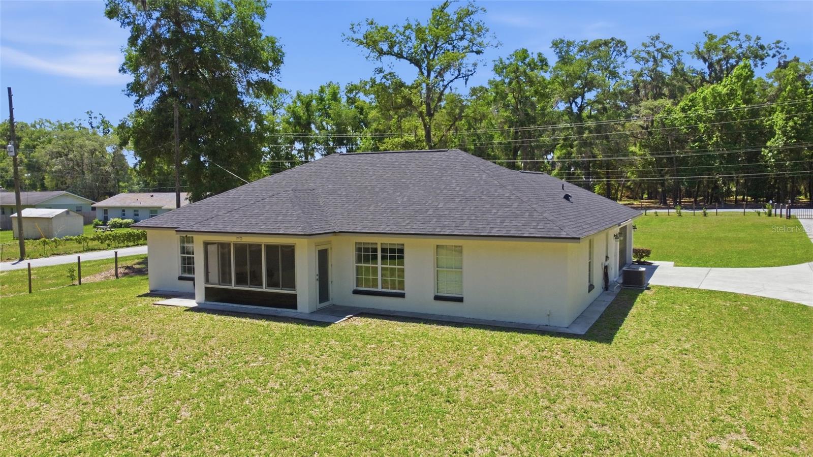 Image 38 of 48 For 2047 35th Street