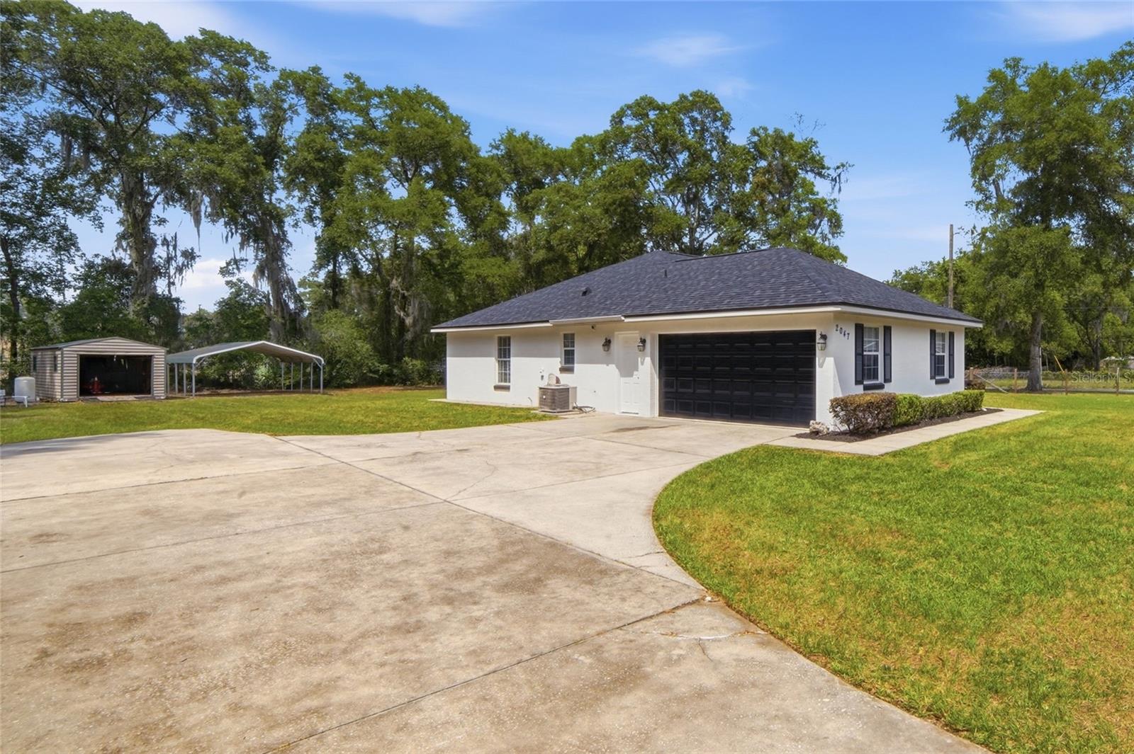 Image 40 of 48 For 2047 35th Street