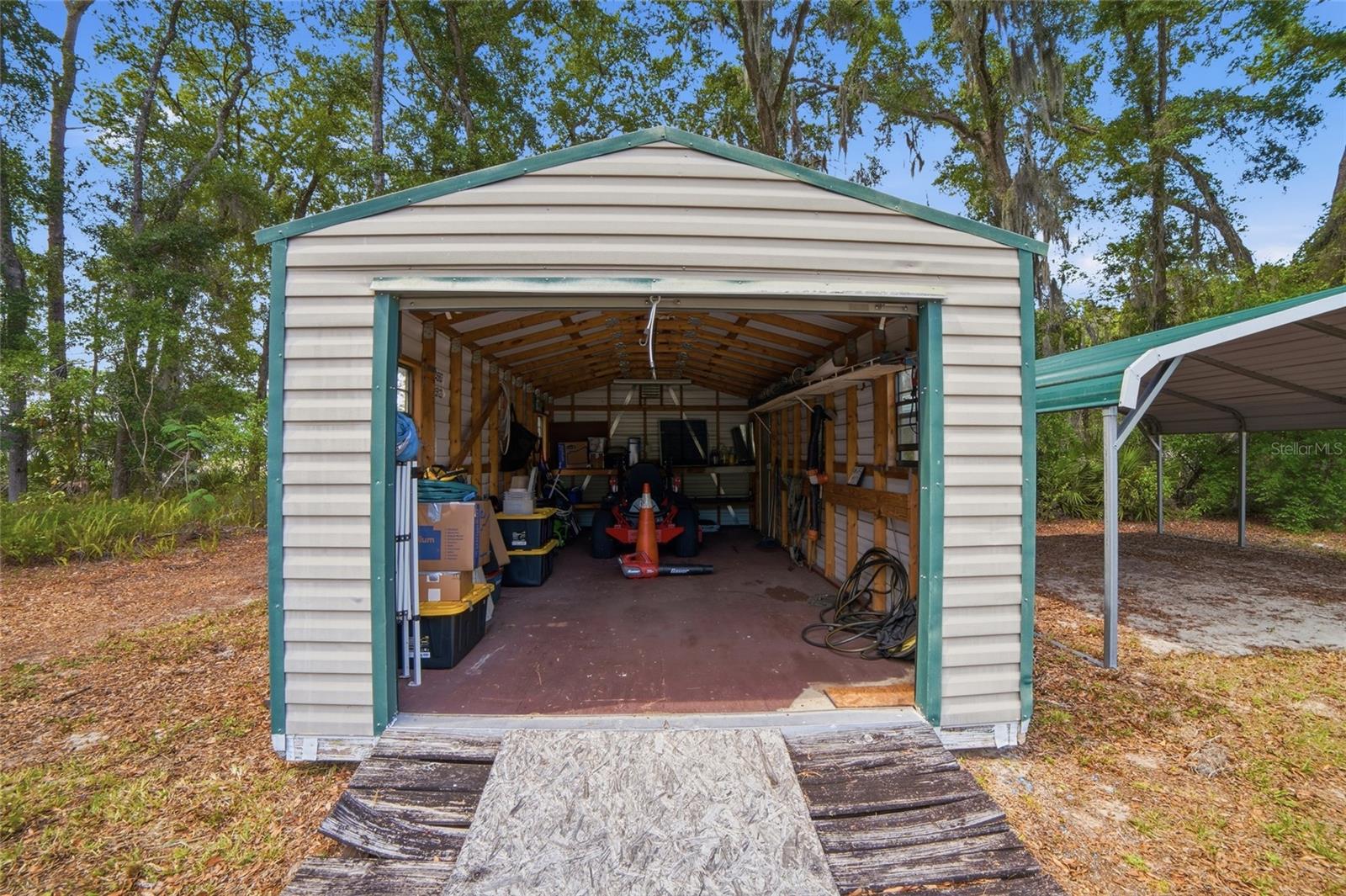 Image 43 of 48 For 2047 35th Street