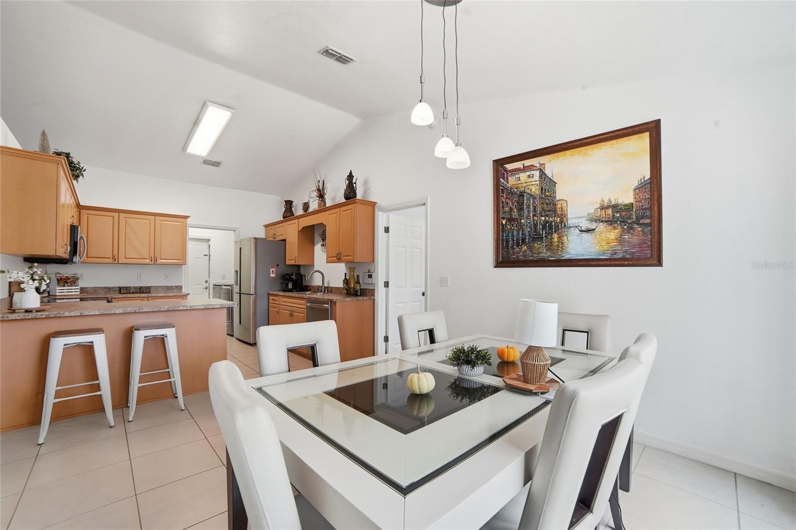 Image 9 of 48 For 2047 35th Street