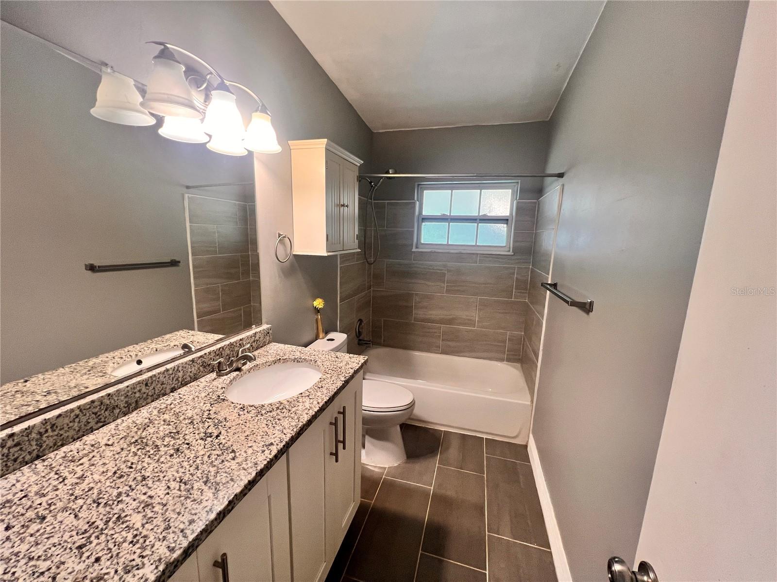 Image 9 of 16 For 722 Baltimore Drive