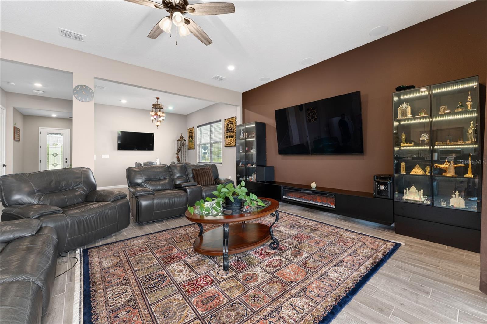 Image 3 of 38 For 13615 Ritta Island Drive