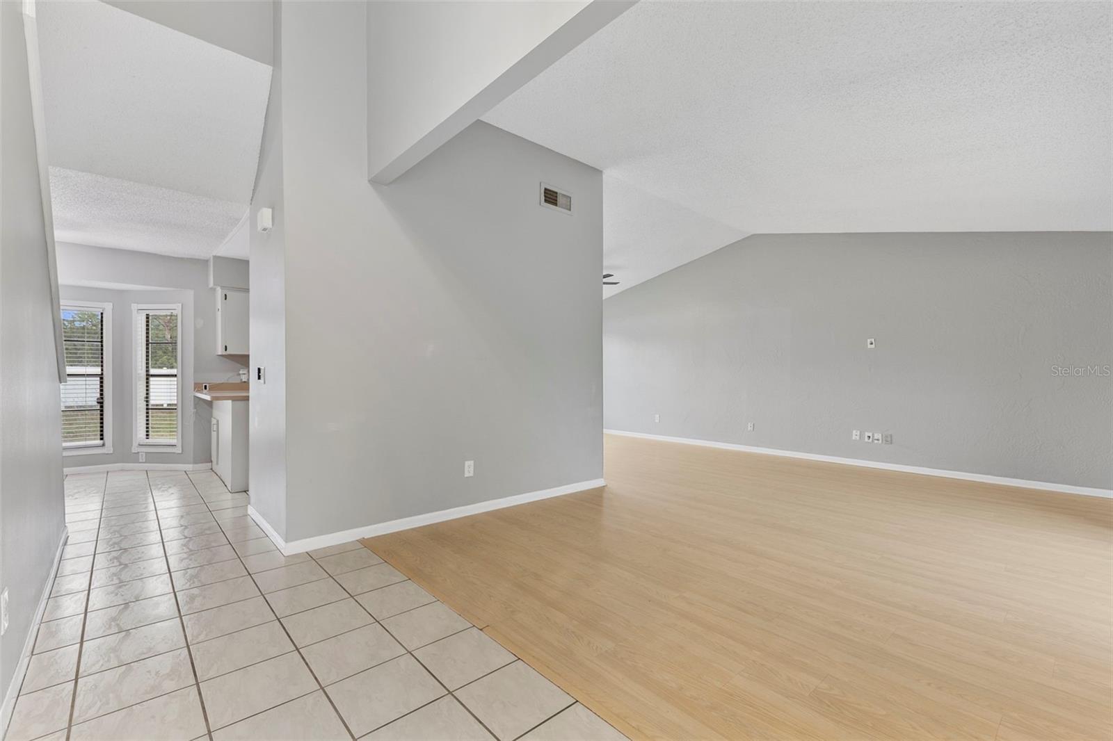 Image 8 of 38 For 1668 Spicewood Lane