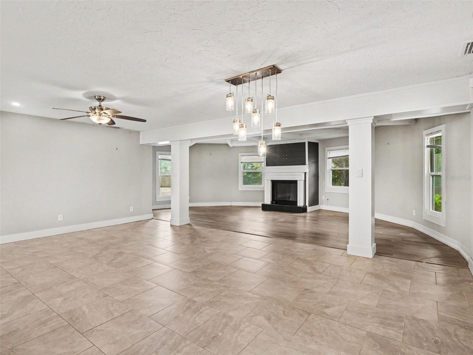 Image 7 of 32 For 2746 Hibiscus Street