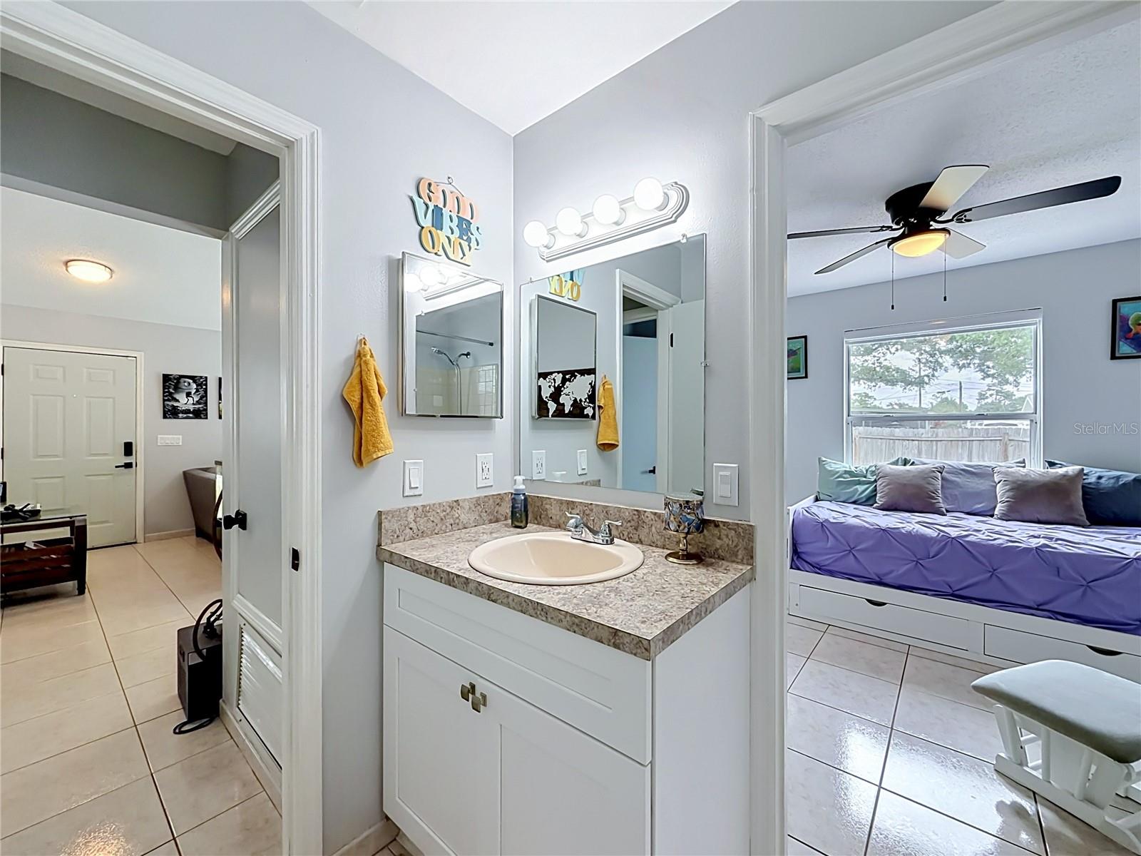 Image 16 of 41 For 2029 Tropic Bay Court