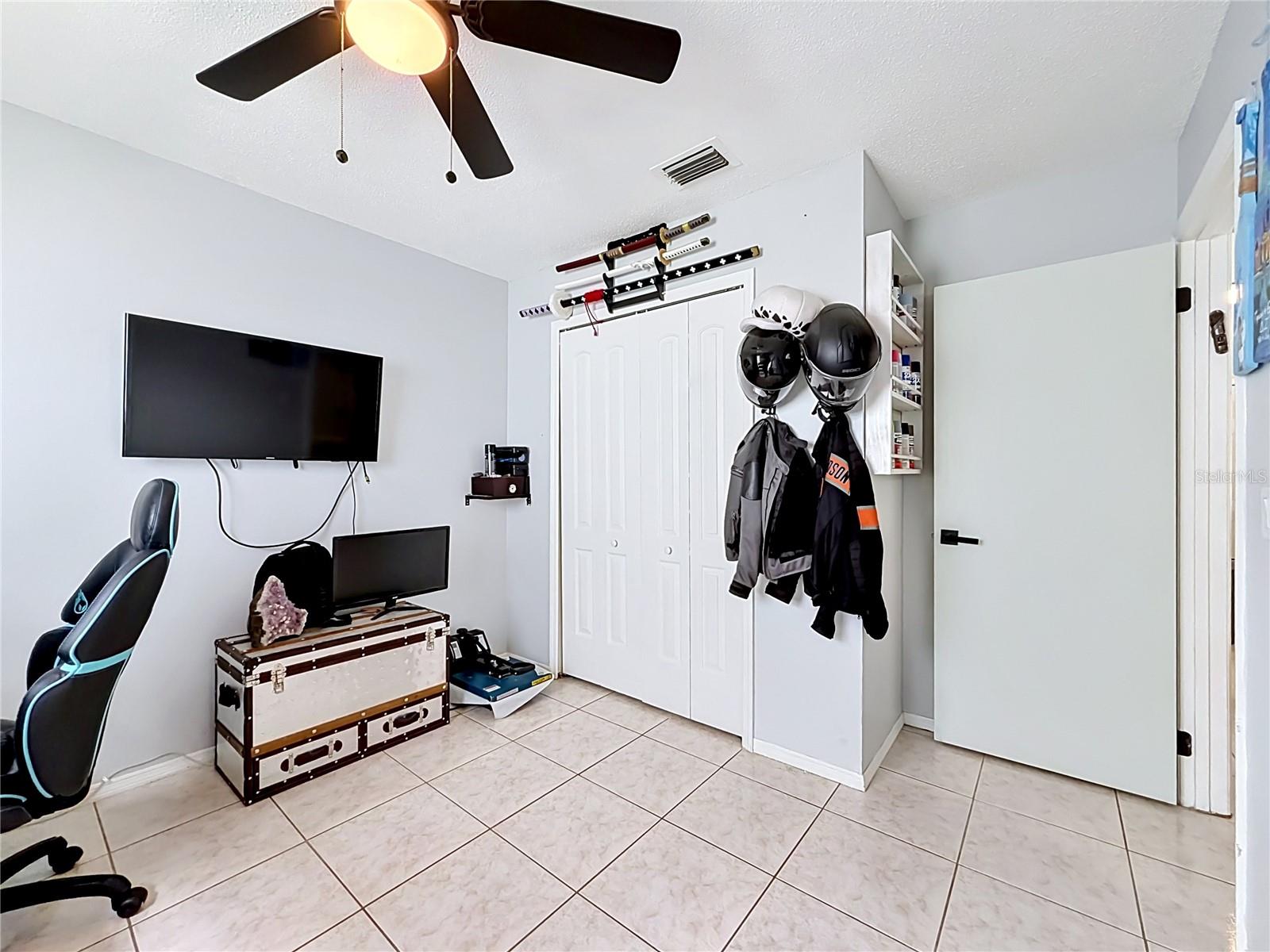 Image 19 of 41 For 2029 Tropic Bay Court