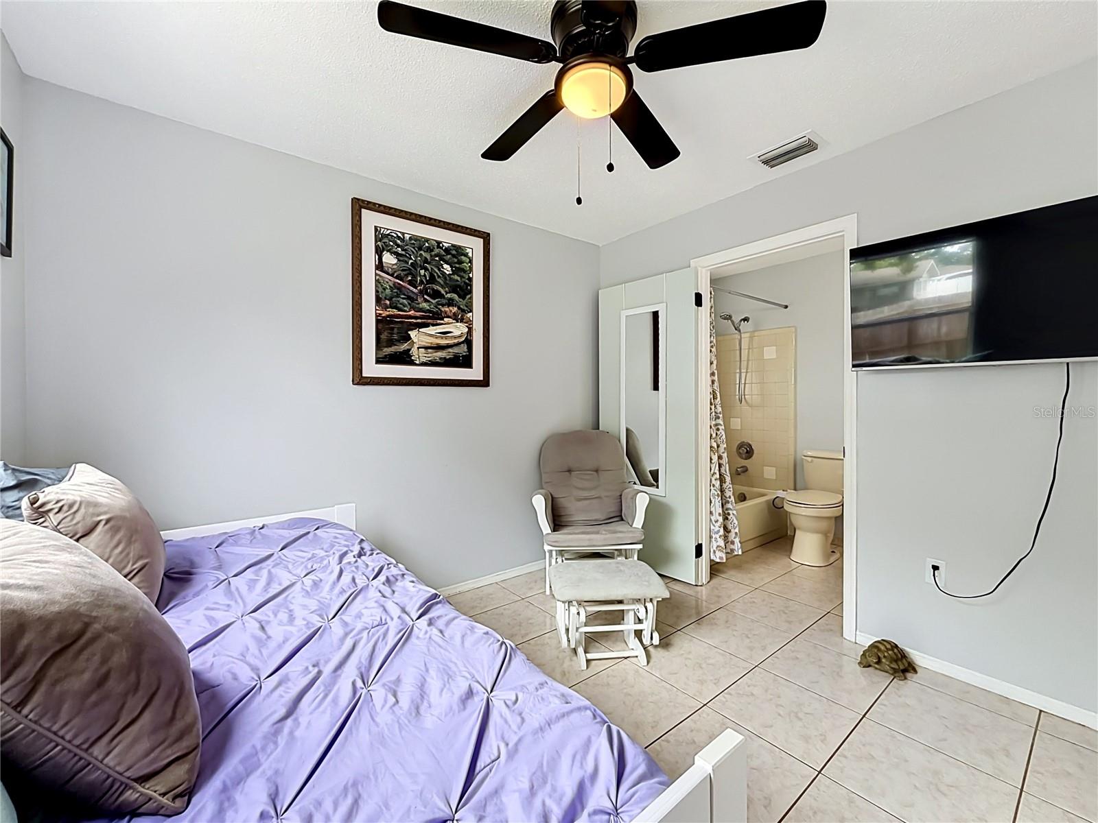 Image 22 of 41 For 2029 Tropic Bay Court