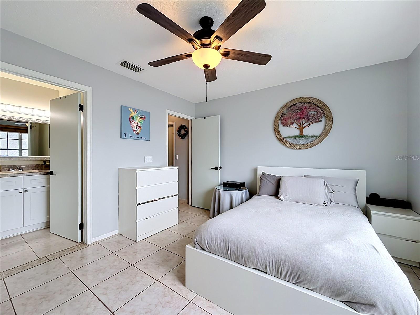Image 28 of 41 For 2029 Tropic Bay Court