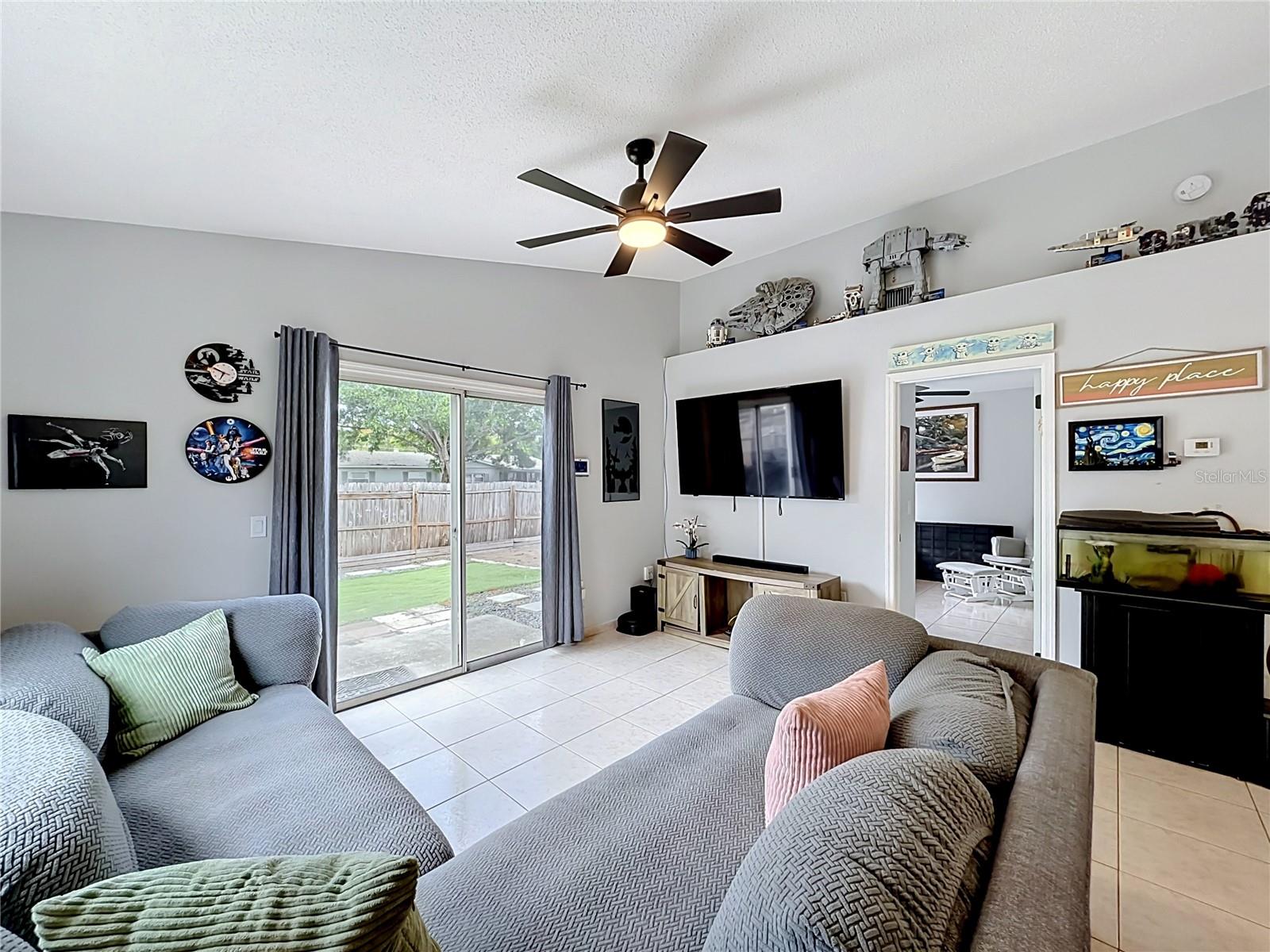Image 7 of 41 For 2029 Tropic Bay Court