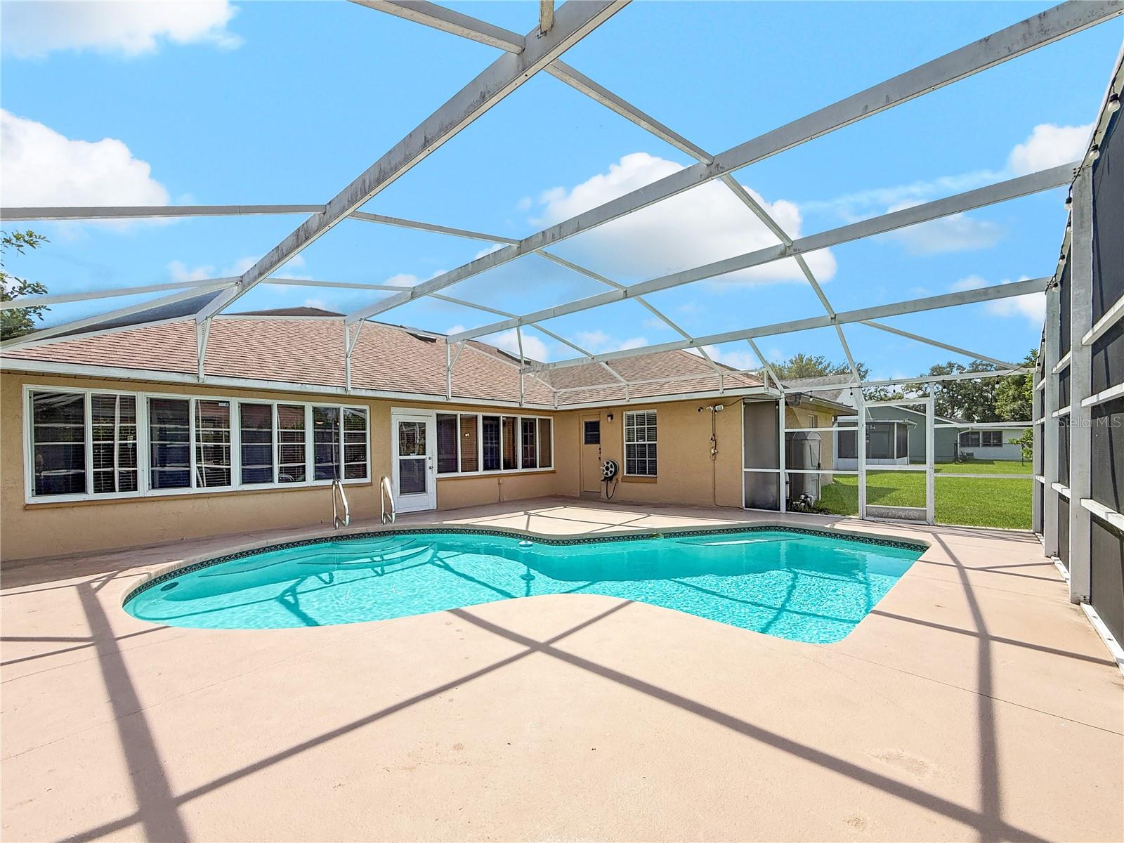 Image 21 of 23 For 1308 Cinda Court