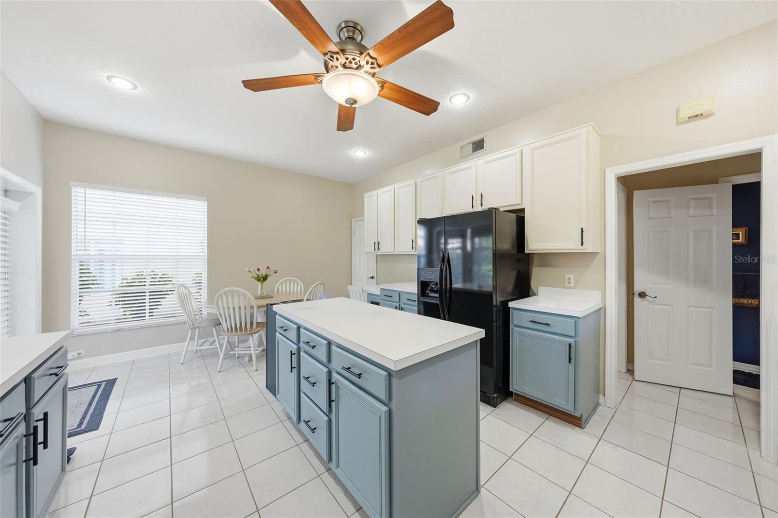 Image 18 of 55 For 7806 Saint Giles Place