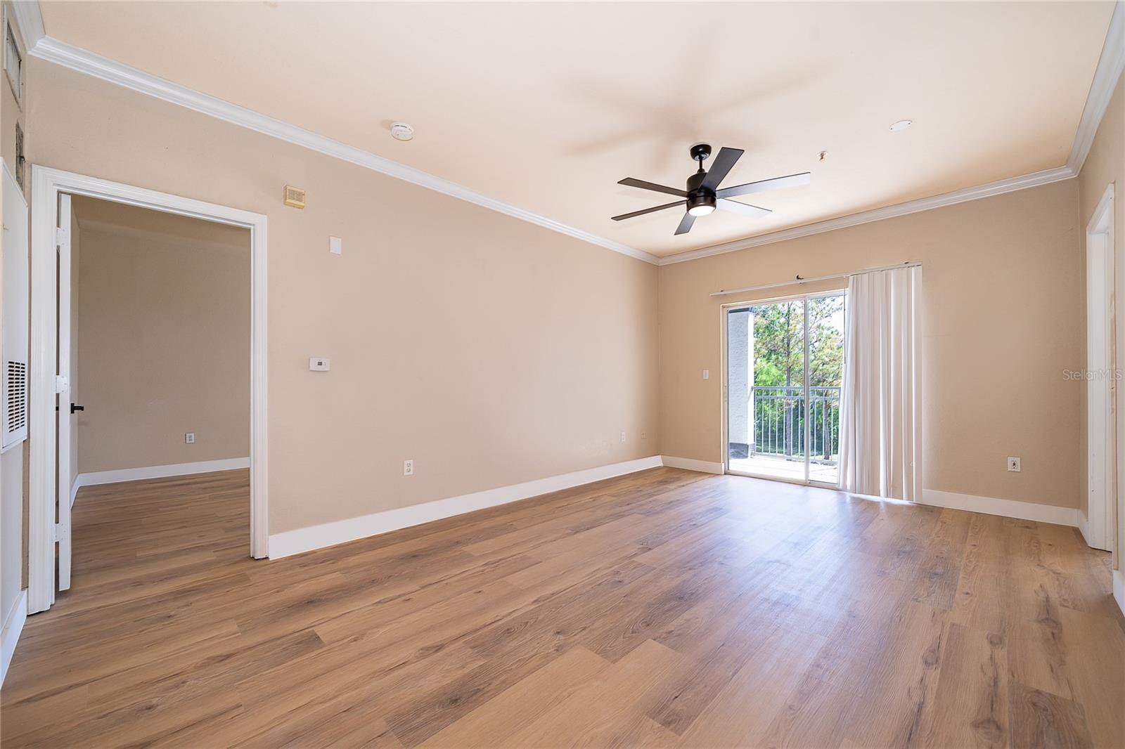 Image 12 of 30 For 5513 P G A Boulevard 4827