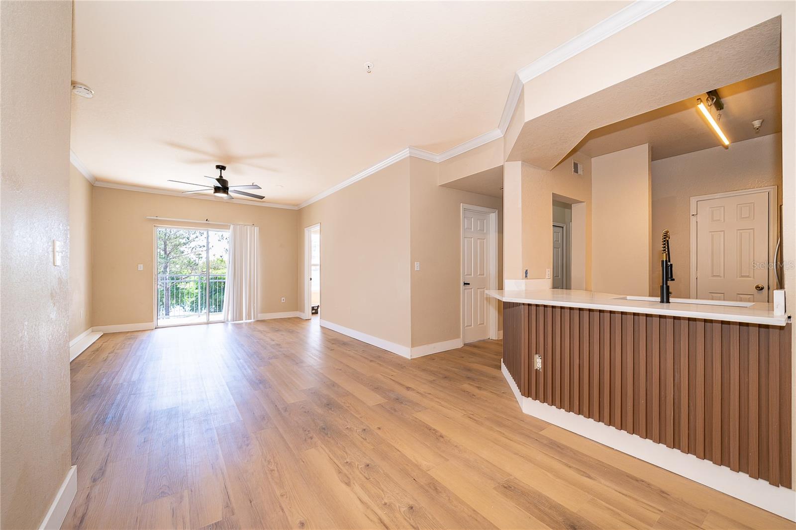 Image 4 of 30 For 5513 P G A Boulevard 4827