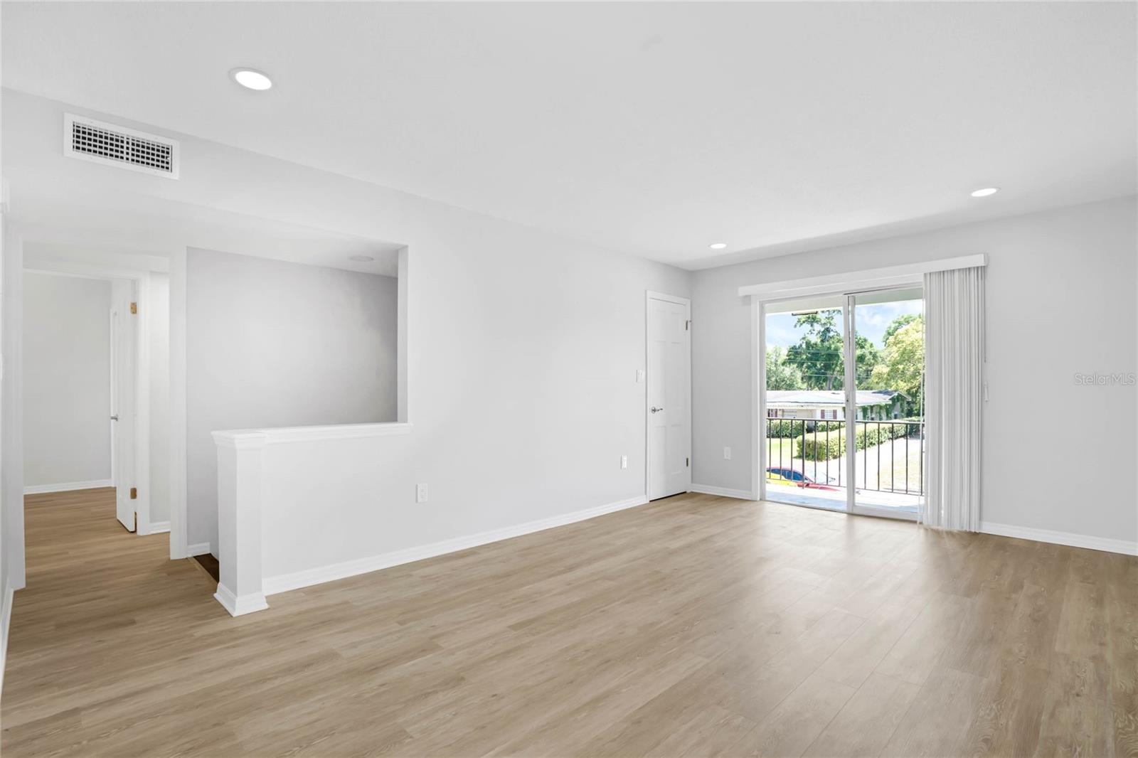 Image 3 of 15 For 1941 Lanier Court