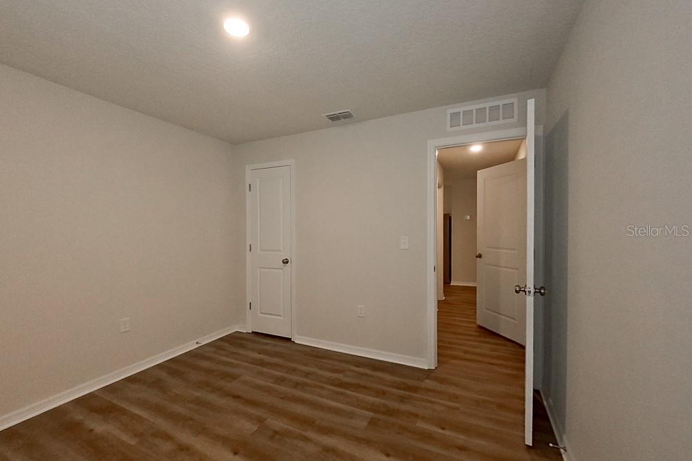 Image 10 of 17 For 10872 Frantz Avenue
