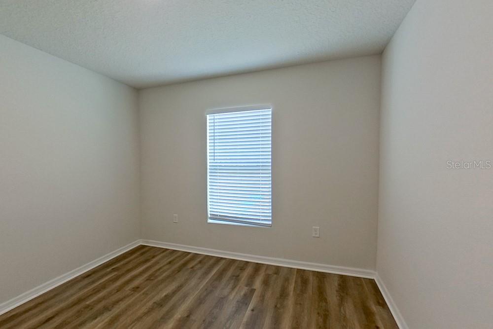 Image 7 of 17 For 10872 Frantz Avenue