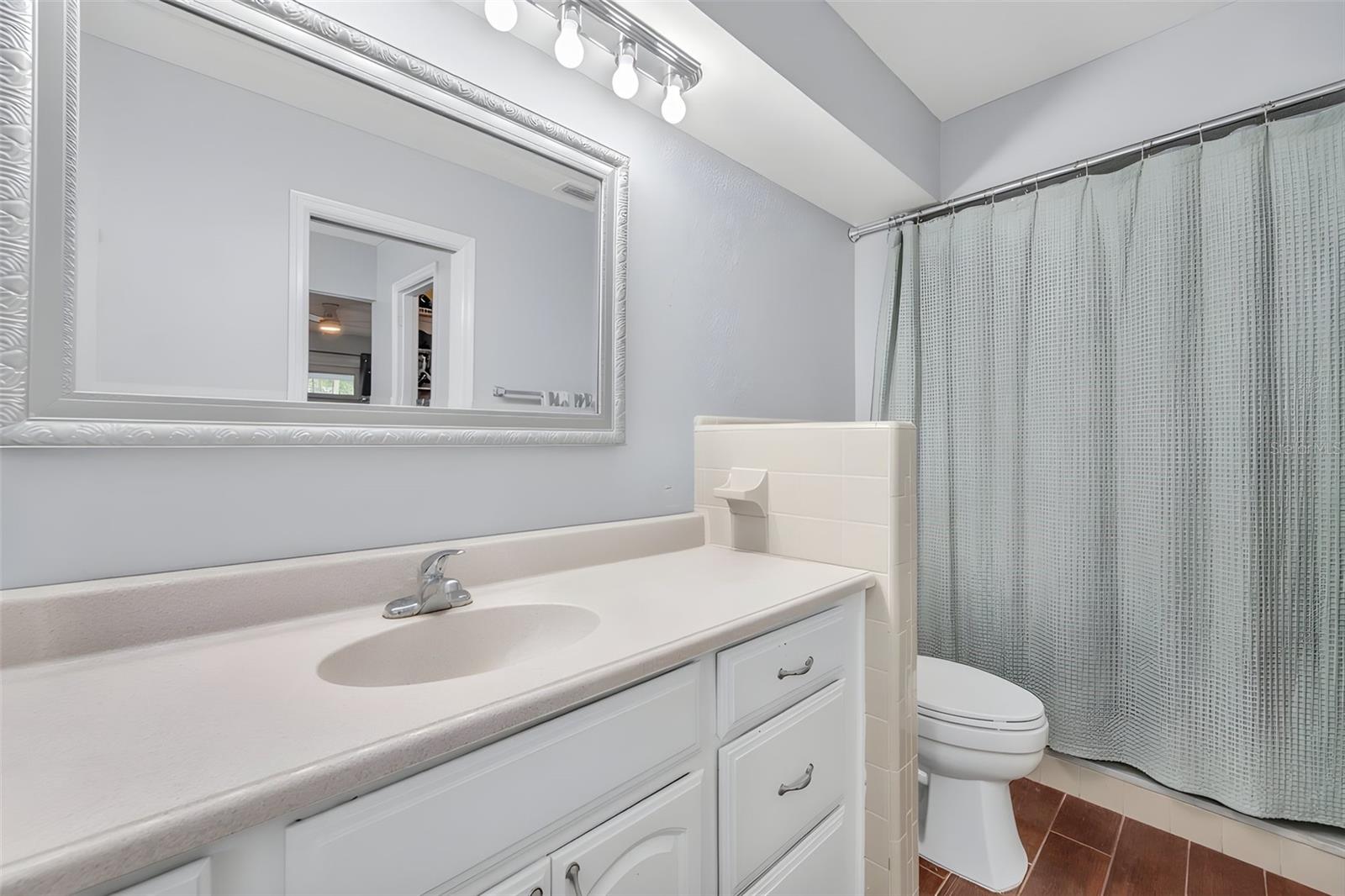 Image 21 of 42 For 739 Roughbeard Road