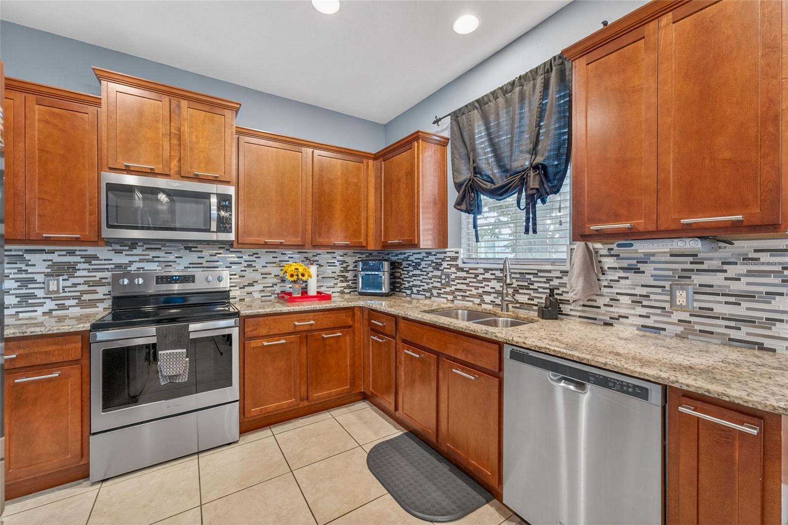 Image 10 of 50 For 2231 Tradewinds Drive