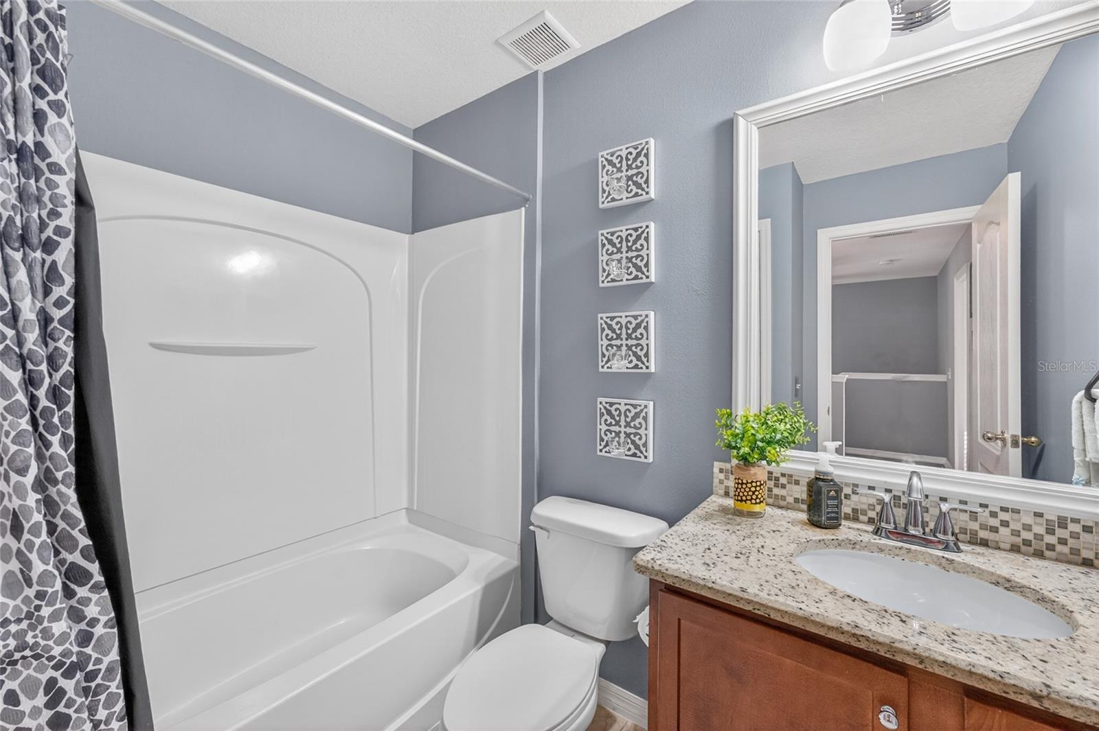 Image 32 of 50 For 2231 Tradewinds Drive