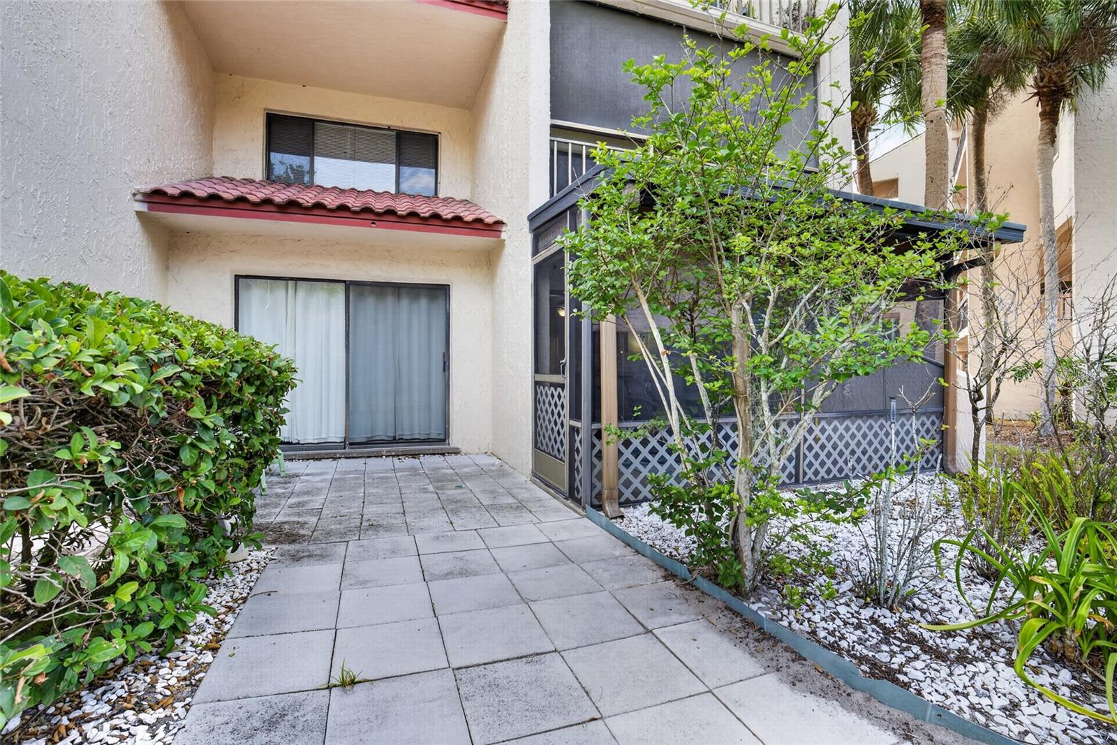 Image 18 of 50 For 1166 Carmel Circle 100
