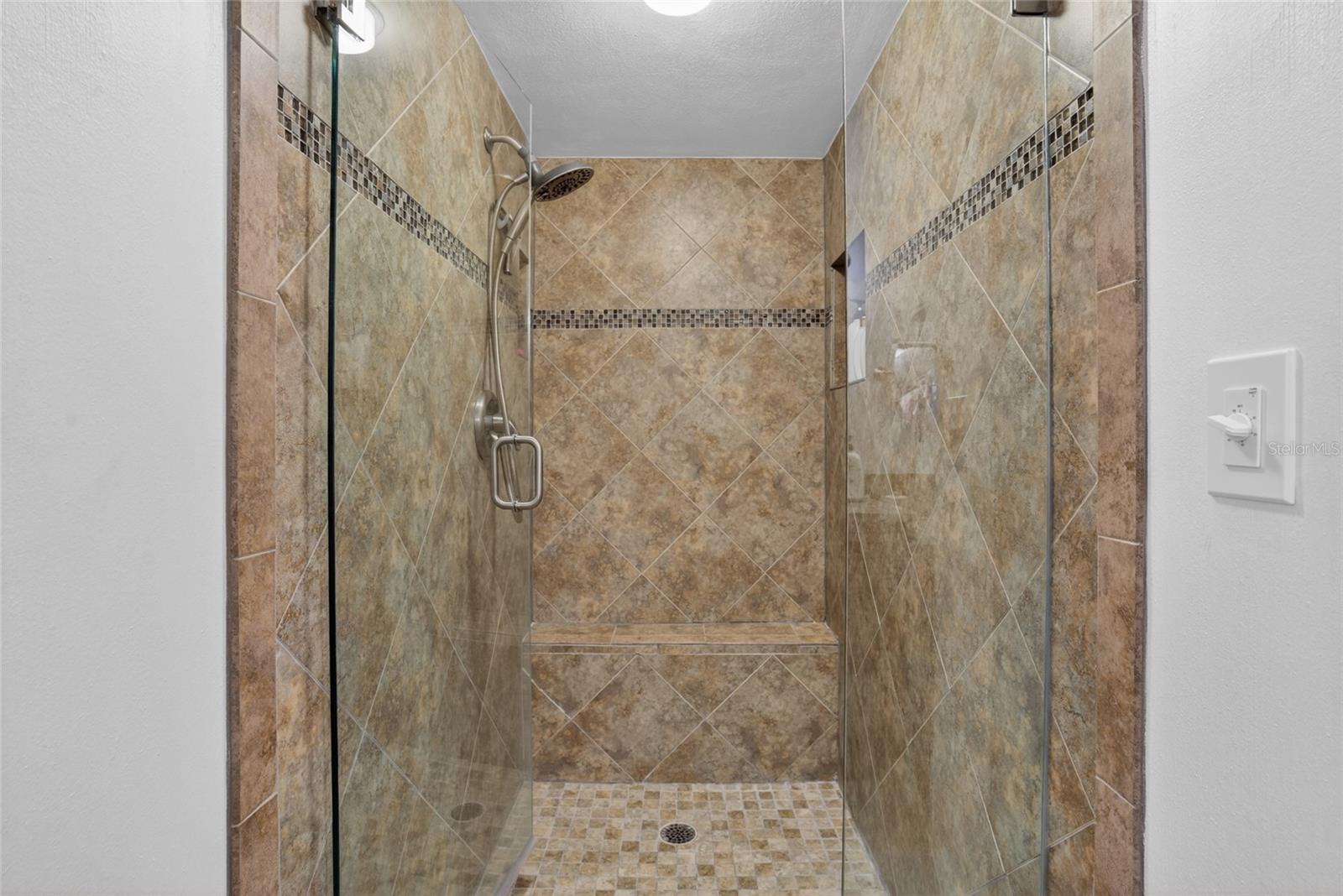 Image 24 of 50 For 1166 Carmel Circle 100