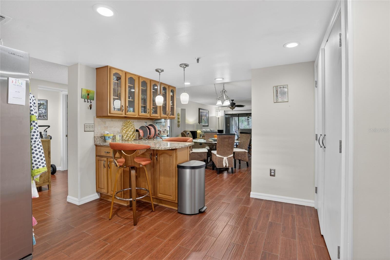 Image 32 of 50 For 1166 Carmel Circle 100