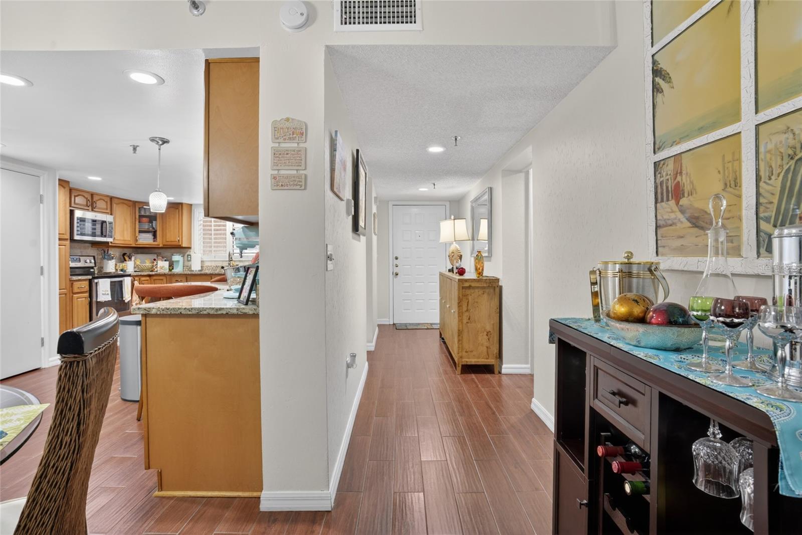 Image 4 of 50 For 1166 Carmel Circle 100