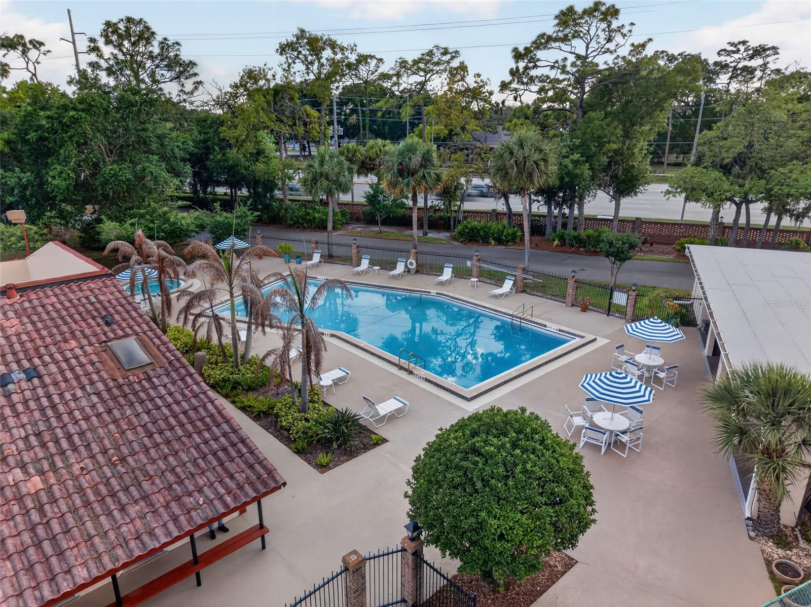 Image 47 of 50 For 1166 Carmel Circle 100