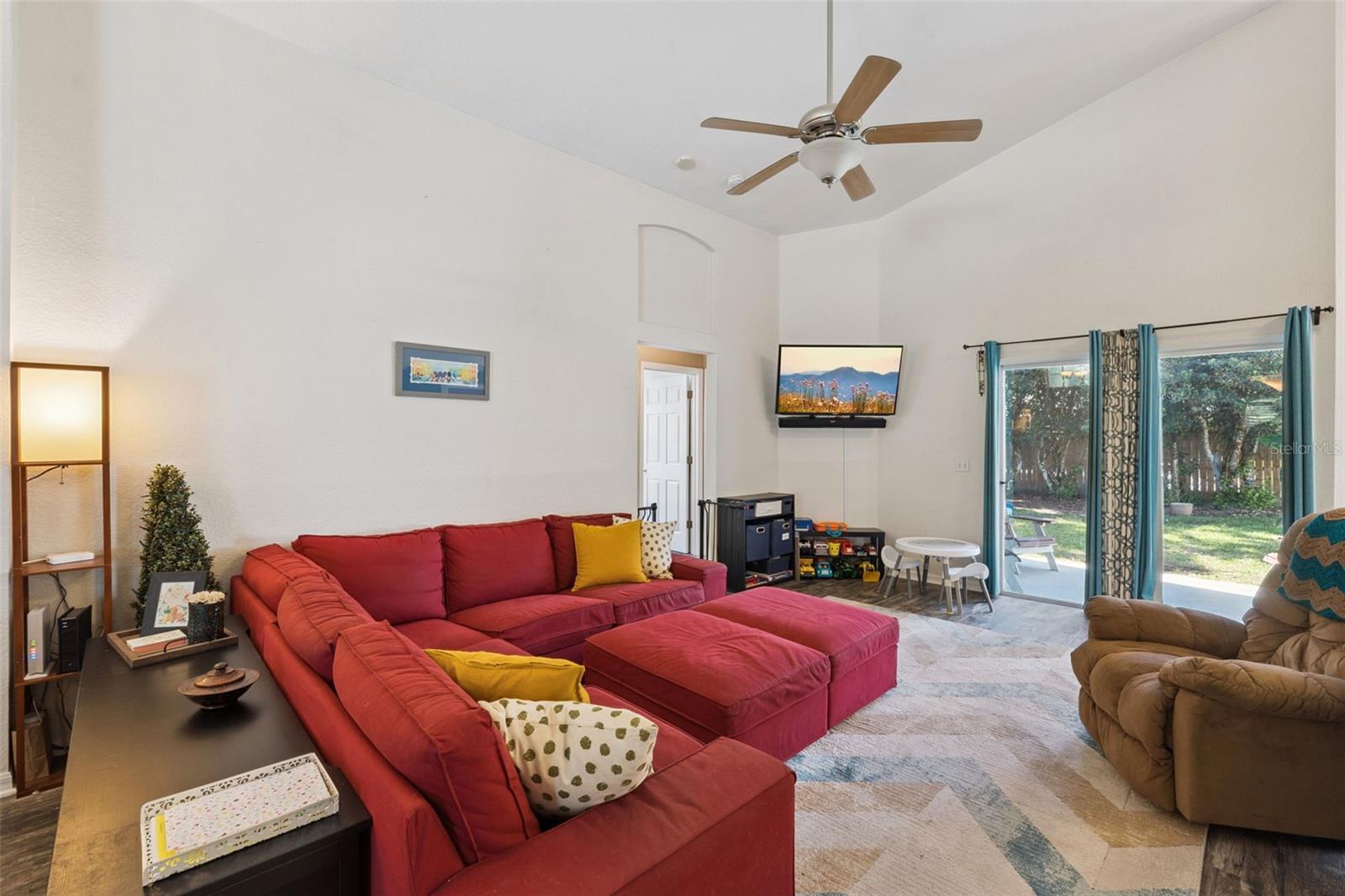 Image 10 of 34 For 1253 Brandy Lake View Circle