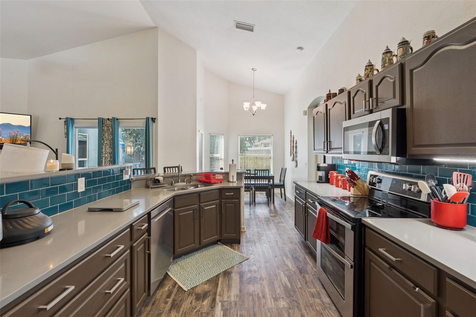 Image 14 of 34 For 1253 Brandy Lake View Circle