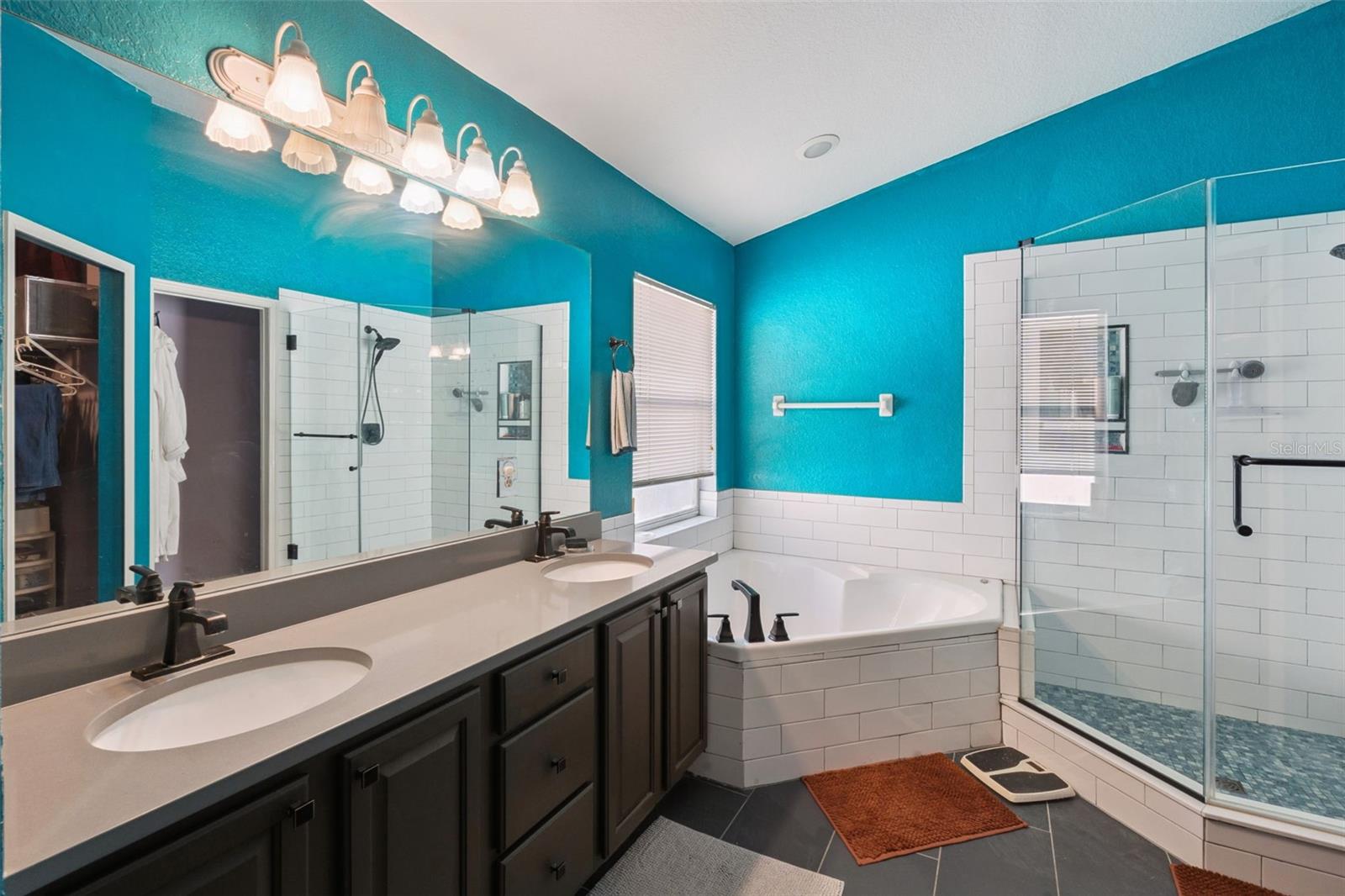 Image 19 of 34 For 1253 Brandy Lake View Circle