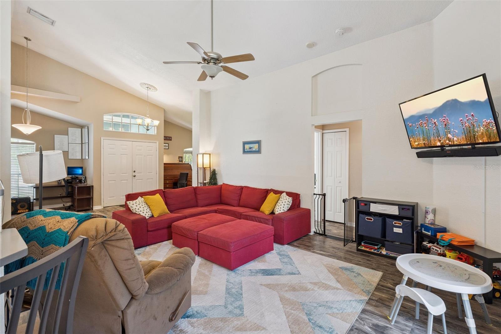 Image 6 of 34 For 1253 Brandy Lake View Circle