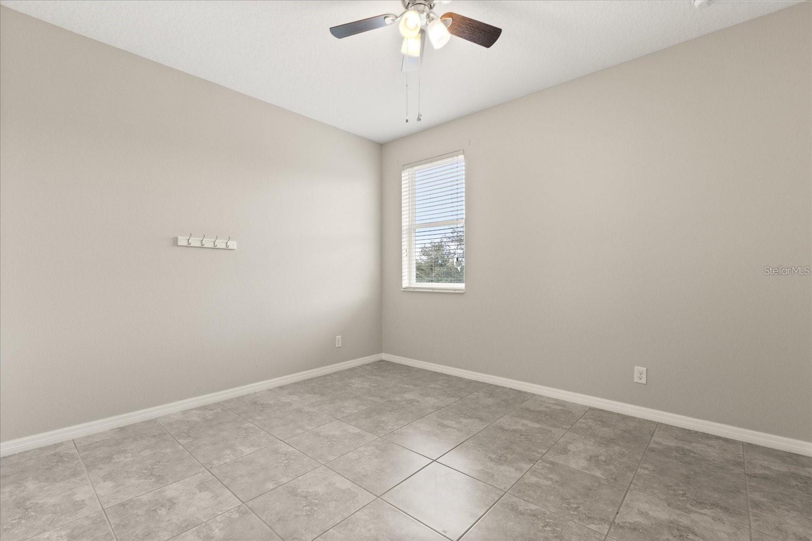 Image 6 of 24 For 1046 Grand Hilltop Drive