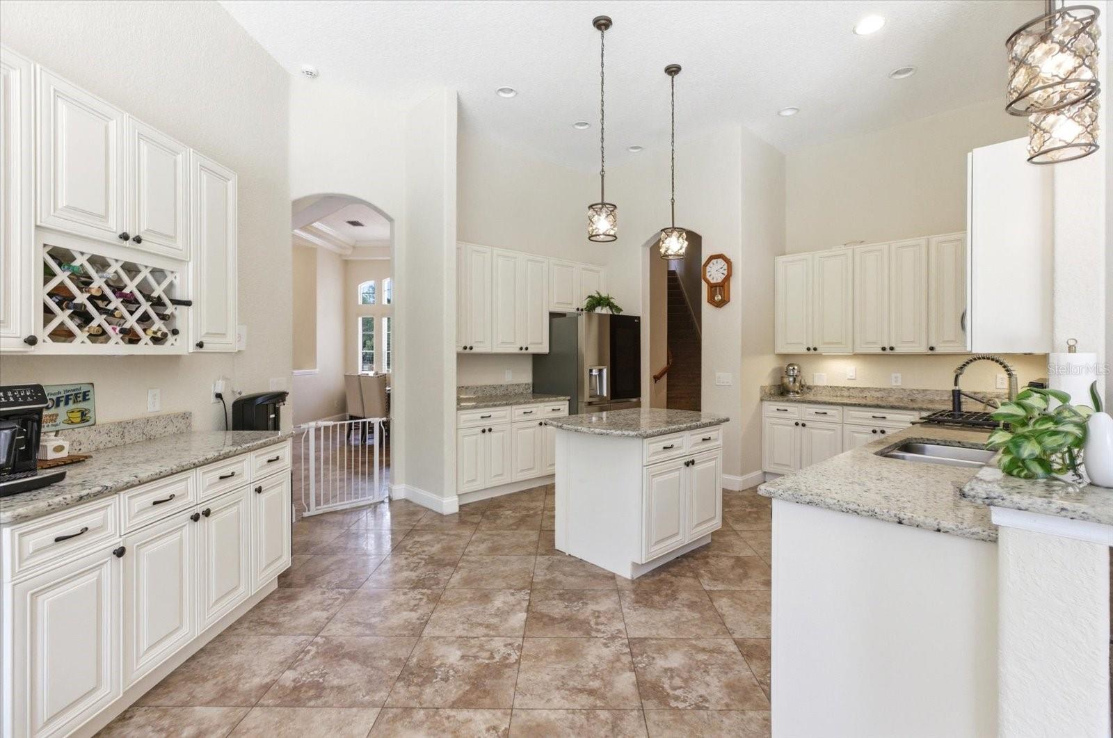 Image 21 of 66 For 14106 Oakwood Cove Lane