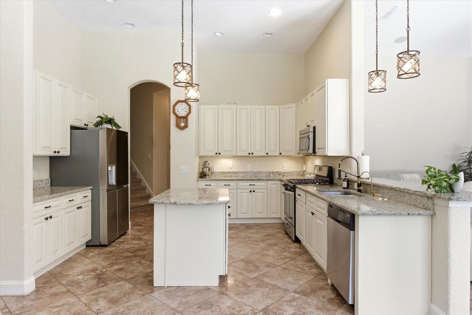 Image 22 of 66 For 14106 Oakwood Cove Lane