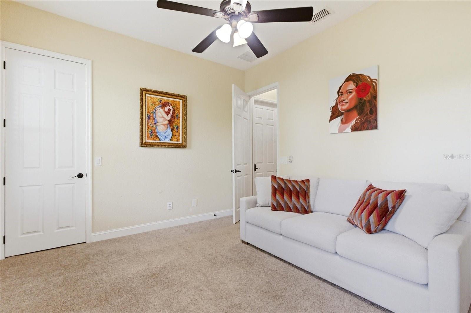 Image 31 of 66 For 14106 Oakwood Cove Lane