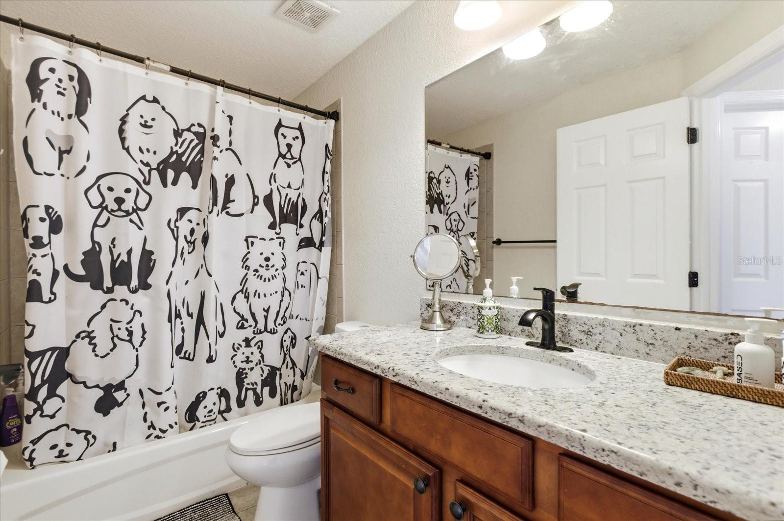 Image 43 of 66 For 14106 Oakwood Cove Lane