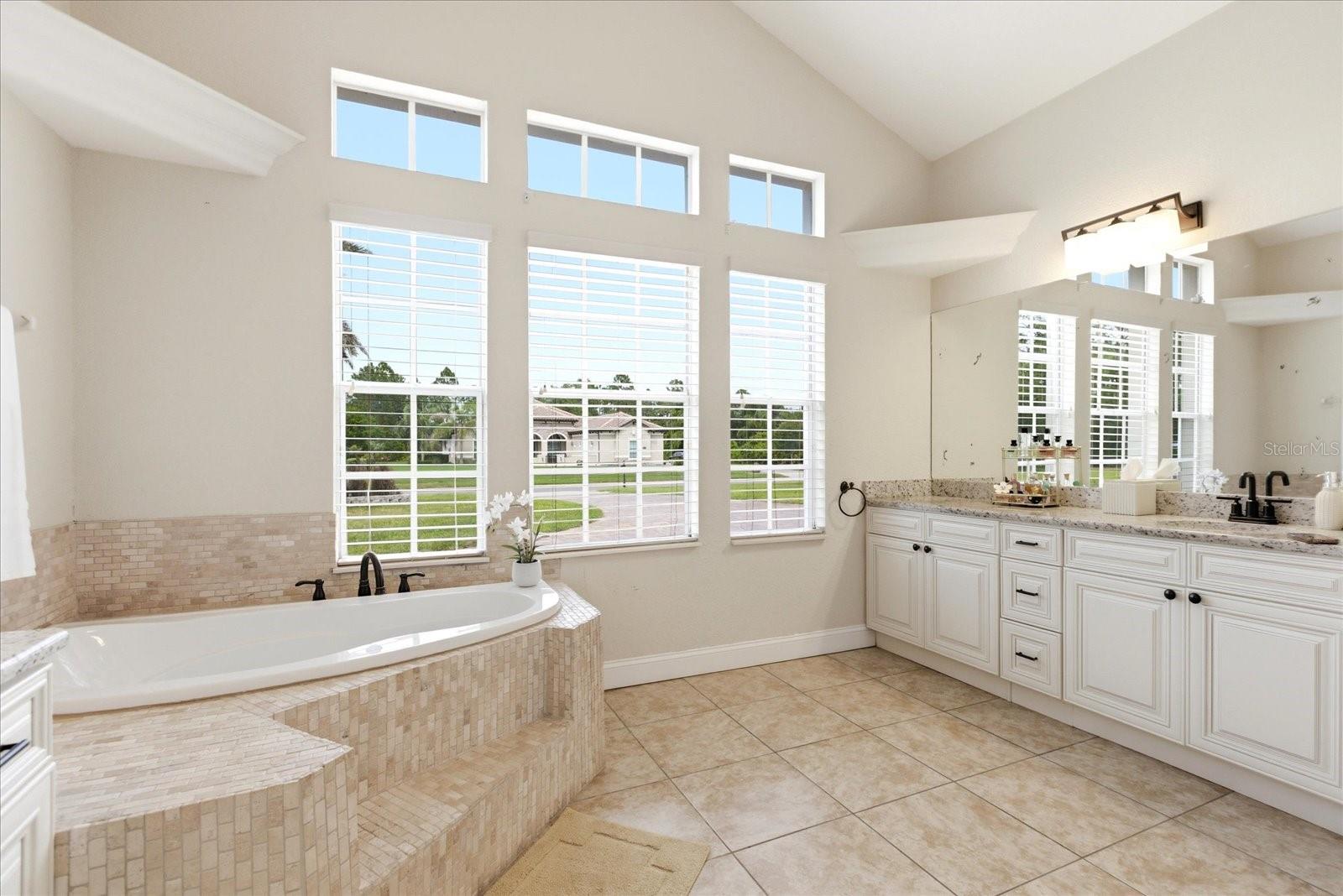 Image 61 of 66 For 14106 Oakwood Cove Lane