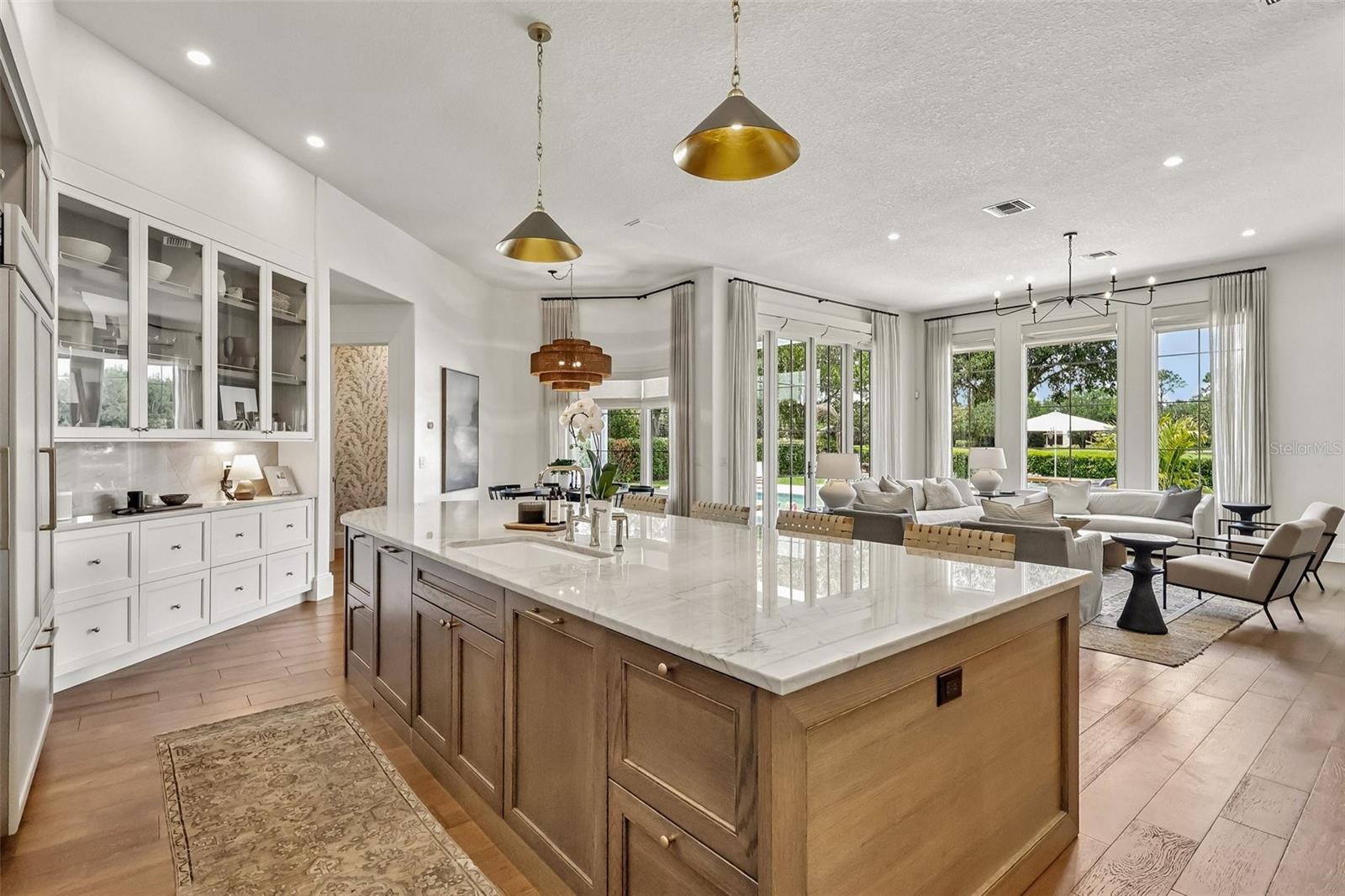 Image 39 of 92 For 6120 Greatwater Dr