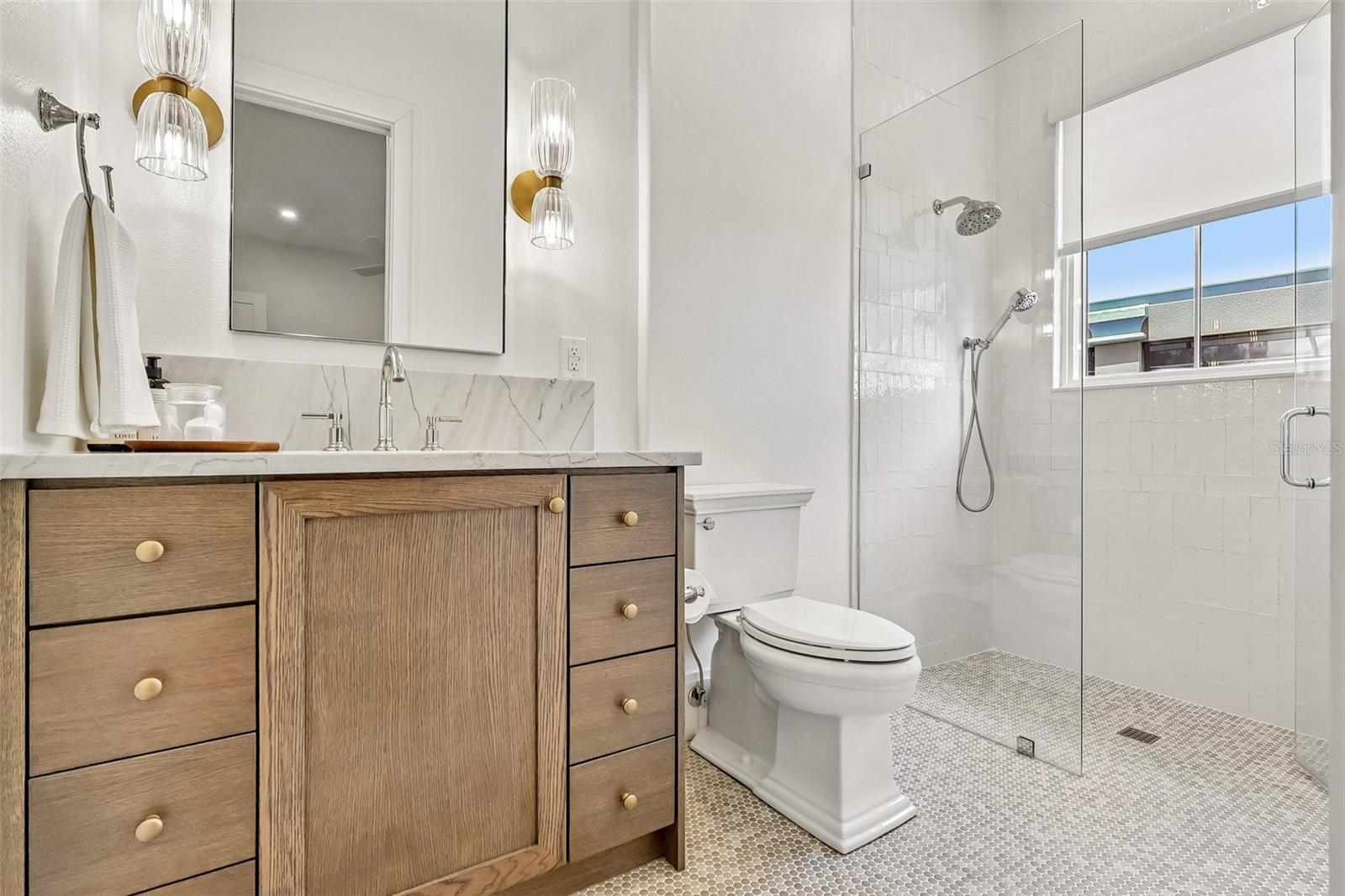 Image 56 of 92 For 6120 Greatwater Dr