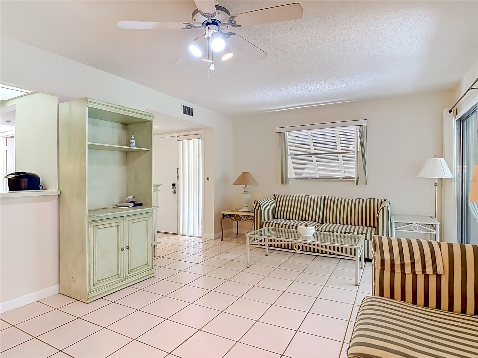 Image 11 of 29 For 110 Cypress Woods Court 7d
