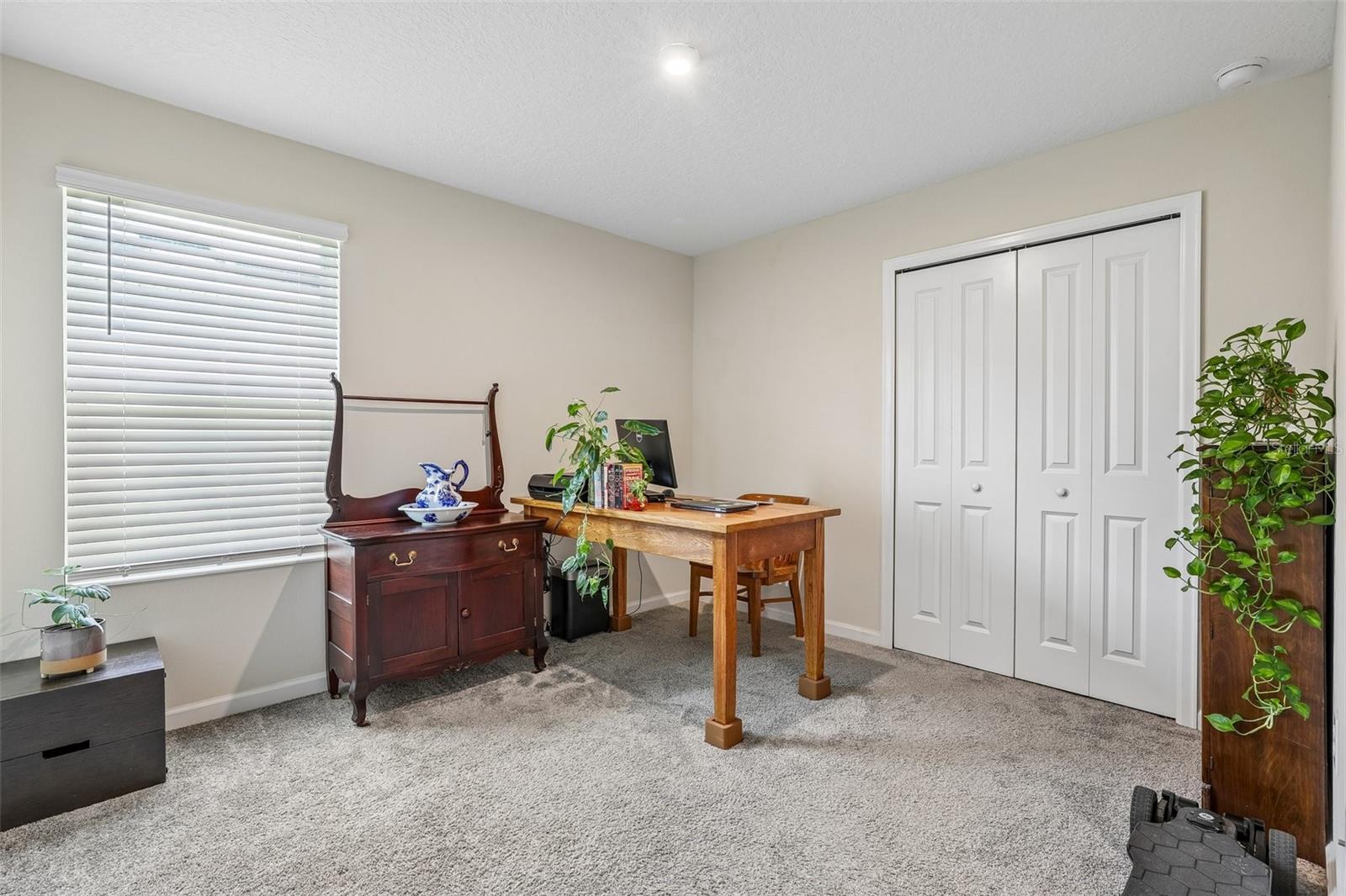 Image 18 of 37 For 717 Simone Court