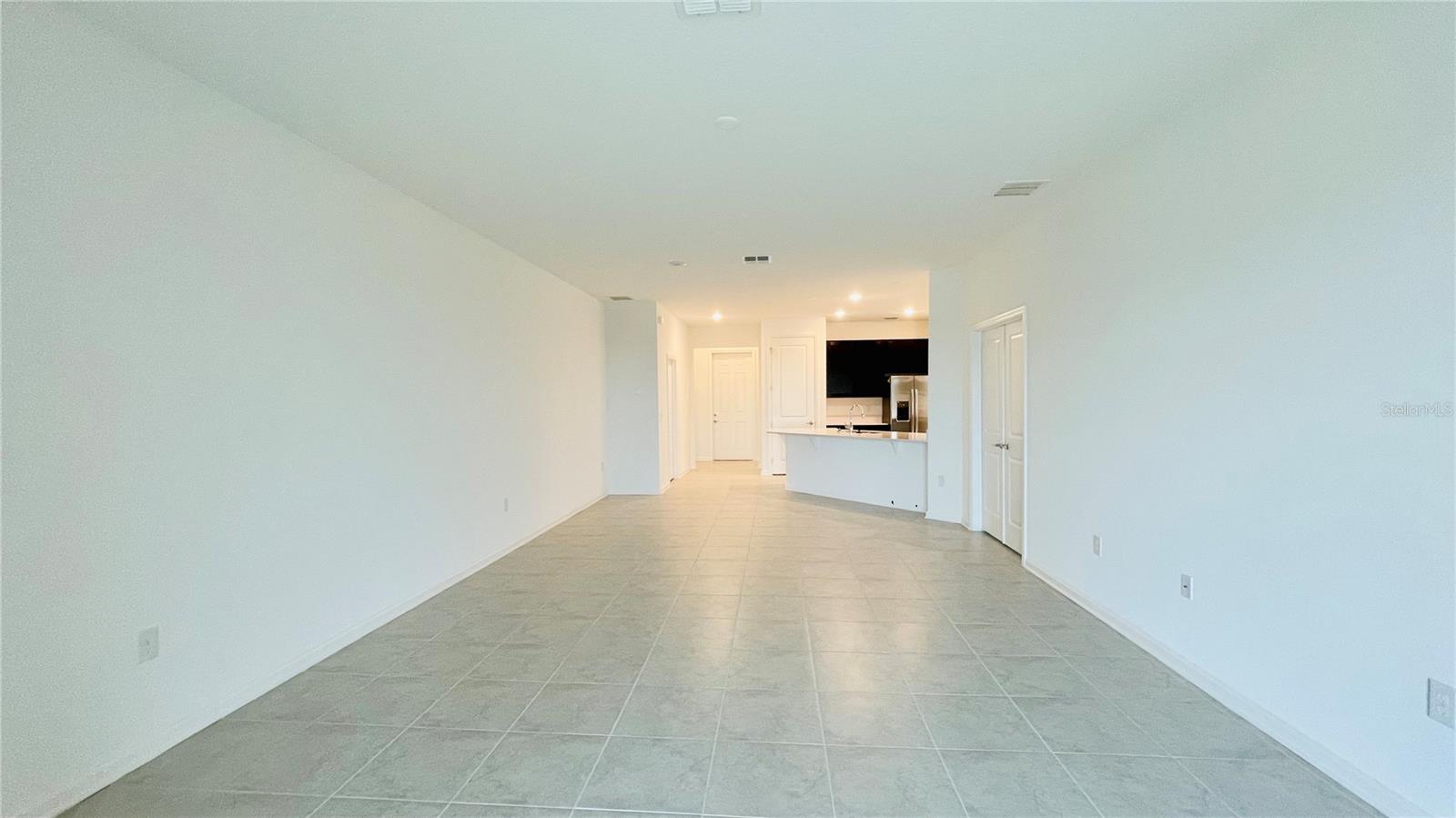 Image 10 of 39 For 905 Citrus Reserve Boulevard