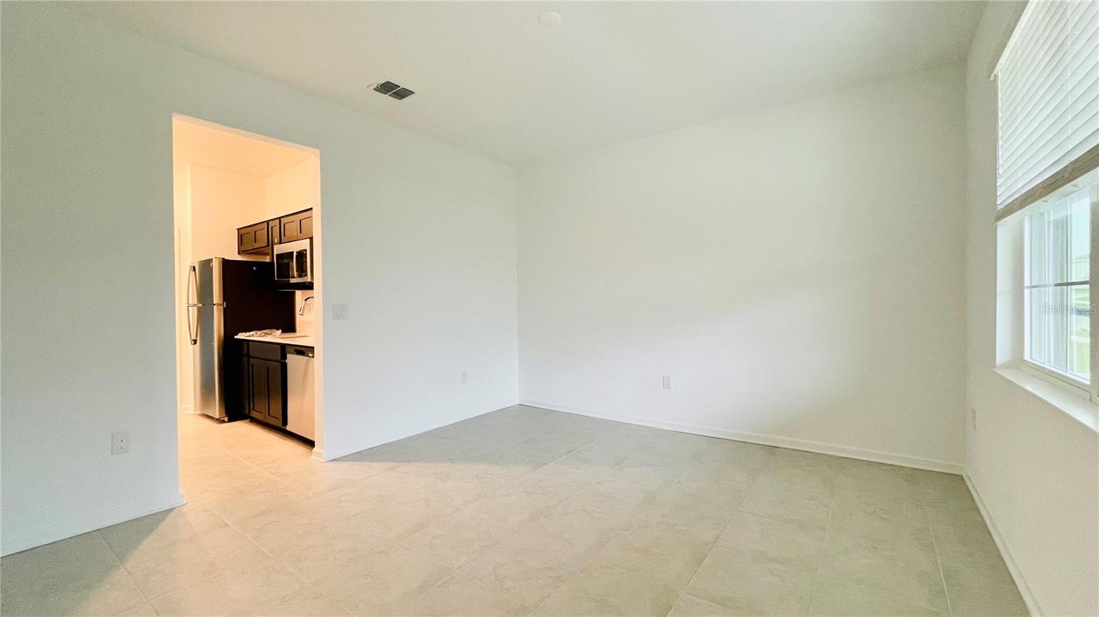 Image 33 of 39 For 905 Citrus Reserve Boulevard