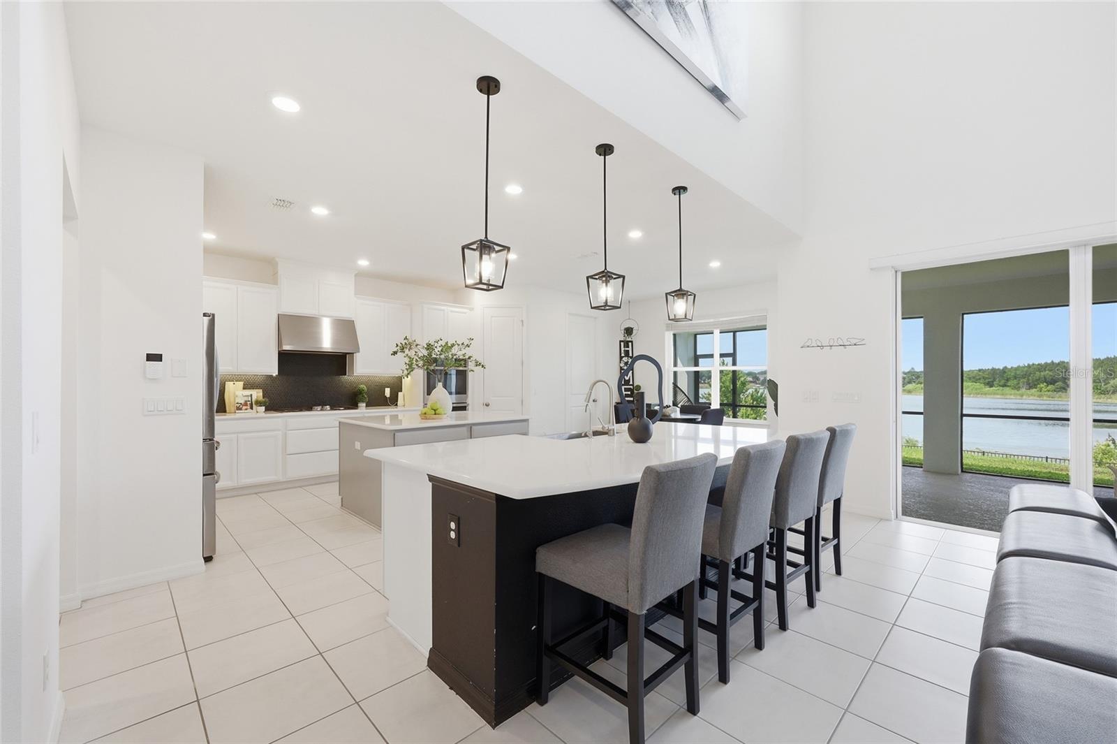 Image 10 of 40 For 1383 Waterview Ridge Circle
